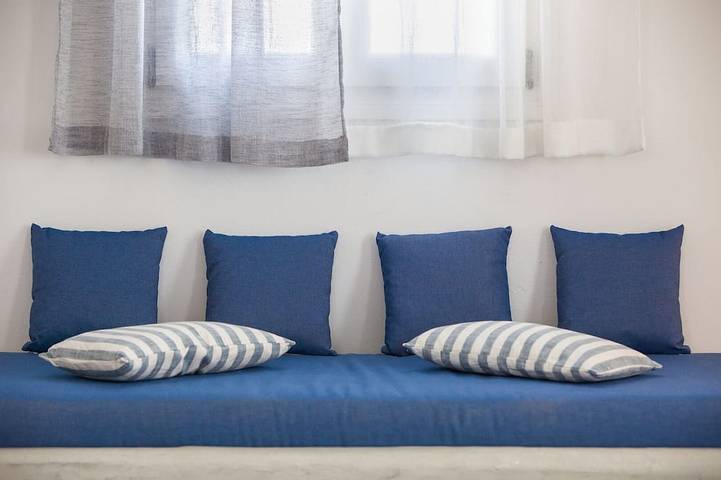 Villa Emily a 1 bedroom villa in Punda Beach Paros ideal for couples. in Paros