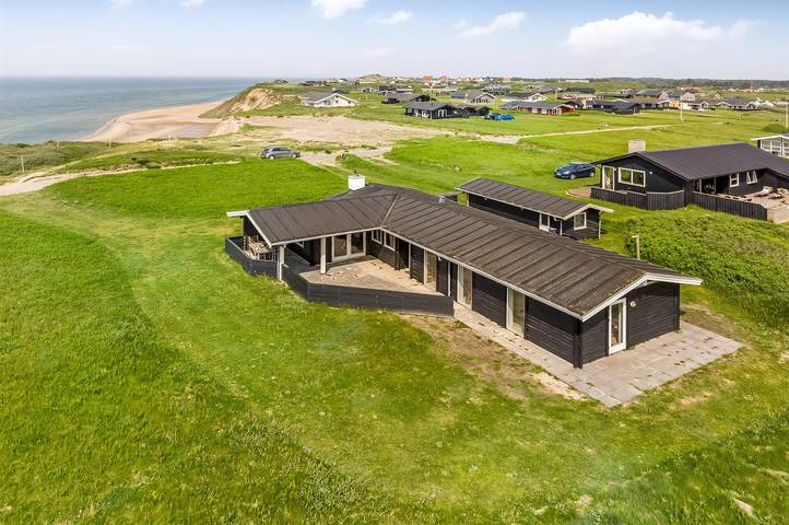 Ferienhaus für 5 Personen, mit Terrasse und Whirlpool sowie Sauna in lønstrup