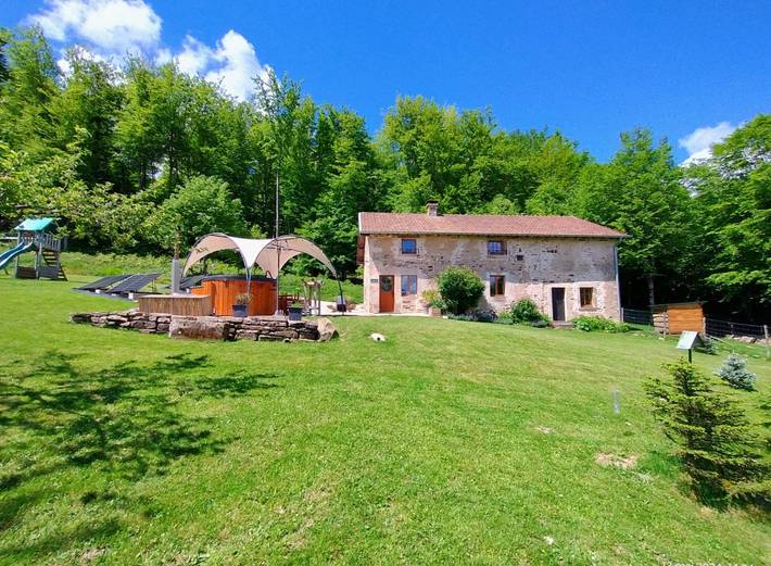 Gîte pour 6 personnes, avec terrasse ainsi que jardin et jacuzzi dans Lorraine - 2