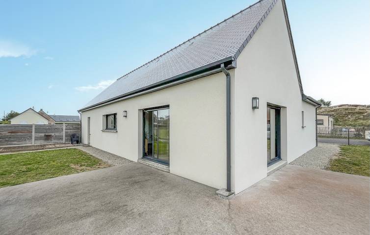 Appartement confortable au bord de la mer avec WiFi et parking in Saint-Germain-sur-Ay, Région de Coutances