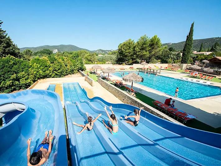 Camping für 6 Personen, mit Pool und Terrasse in Vaucluse - 2