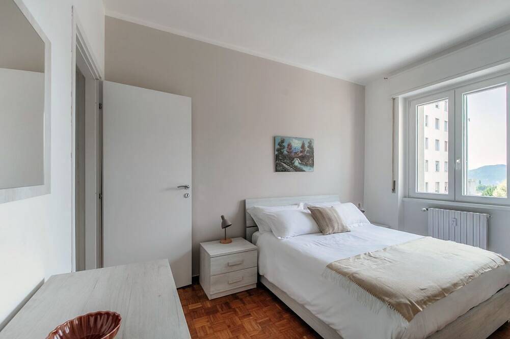 Ganze Wohnung, Nur wenige Minuten von der Stadt entfernt (Beyond Como) in Lipomo, Brianza