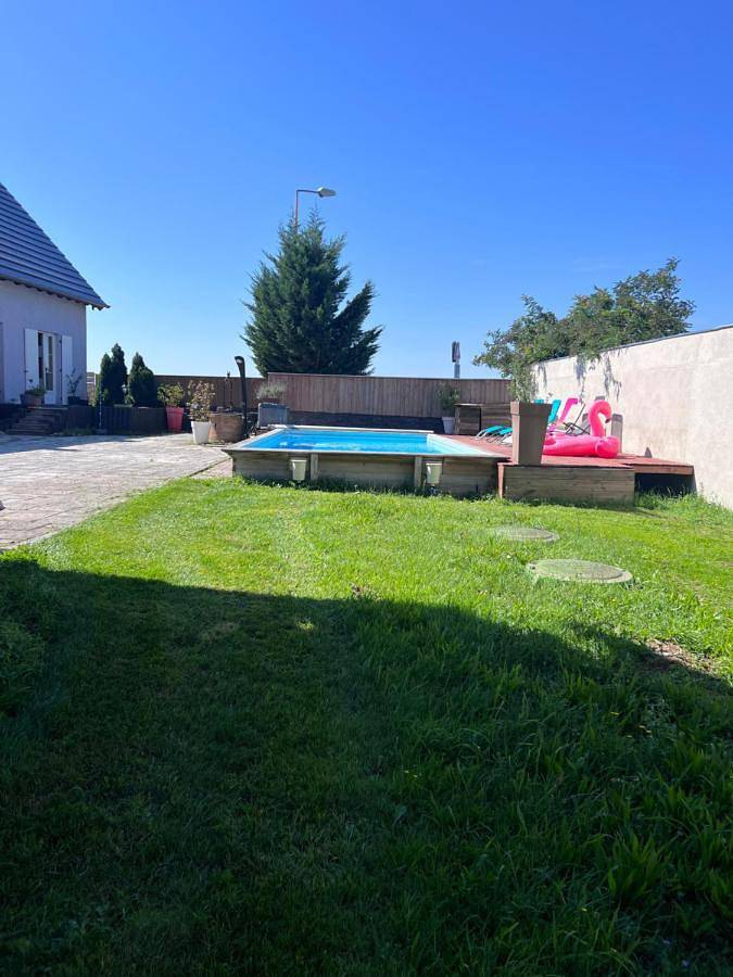 Maison de vacances pour 6 personnes, avec jardin et piscine, animaux acceptés