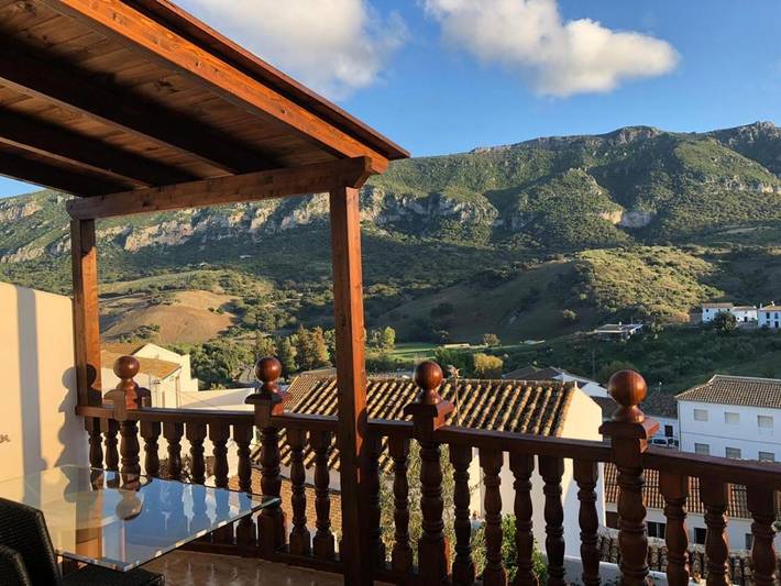 Casa rural para 2 personas, con Balcón y Terraza además de Jardín y Piscina en Algodonales