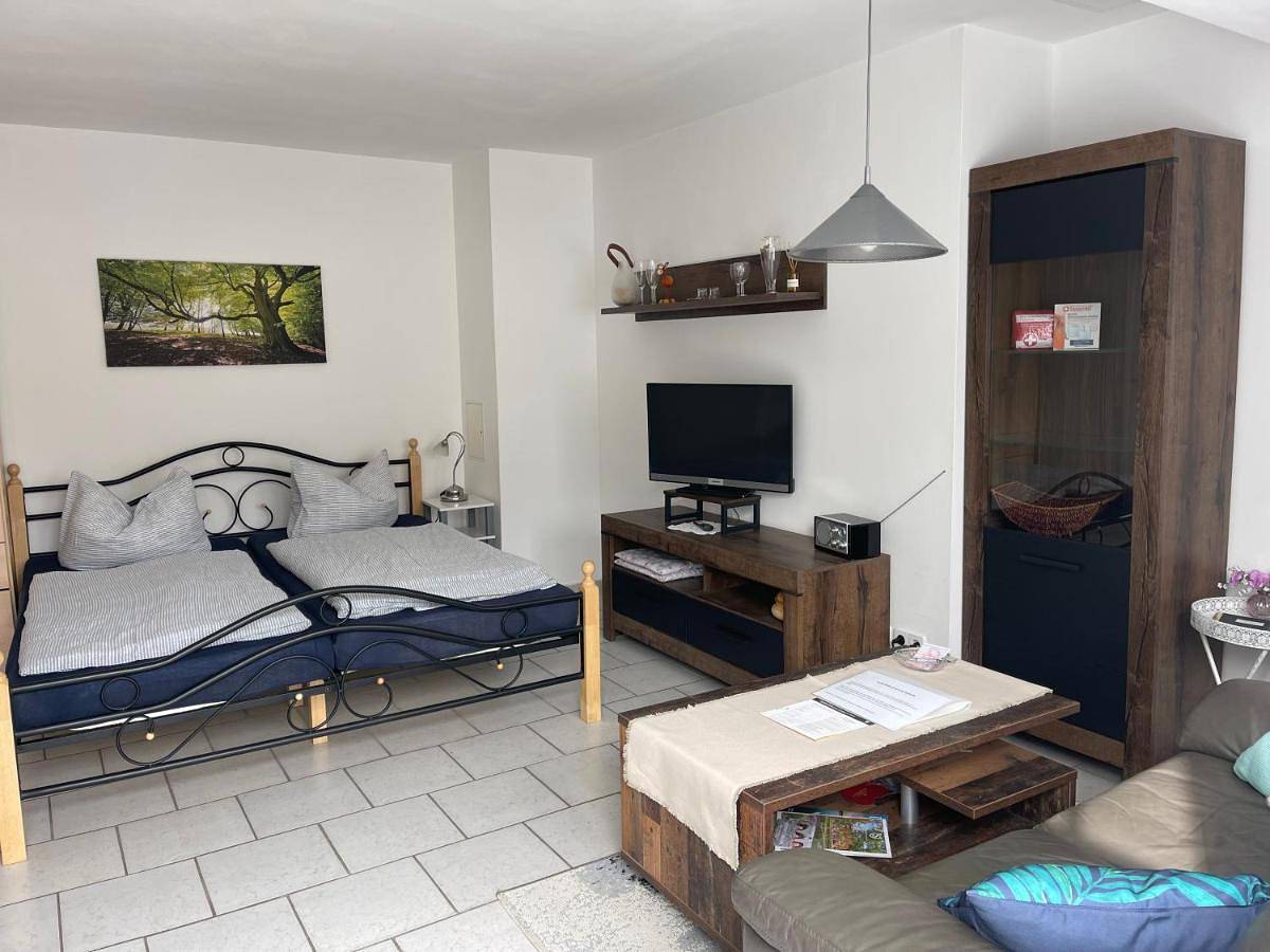 Ganze Wohnung, One-Bedroom Apartment in Naumburg, Saale-Unstrut