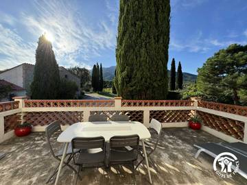Gîte pour 4 personnes, avec jardin à Montesquieu-des-Albères