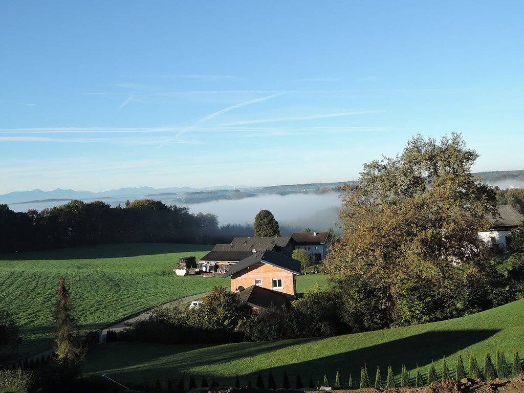 Ruhige Ferienwohnung mit Seeblick in Eggelsberg, Braunau am Inn