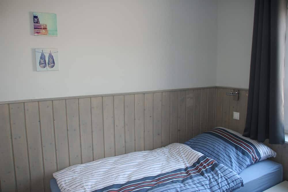 Ferienhaus Holunder Hüsken für entspannte Tage zwischen Natur und Hightech in Schloss Dankern, Oberlangen