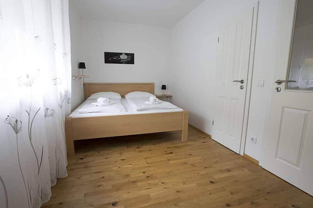 Ganze Wohnung, Wohnung für bis zu 8 Pers. direkt an der Piste, Sauna, 3 Sz, 2 Bäder, Tiefgarage in Sonnenalpe Naßfeld, Hermagor-Pressegger See