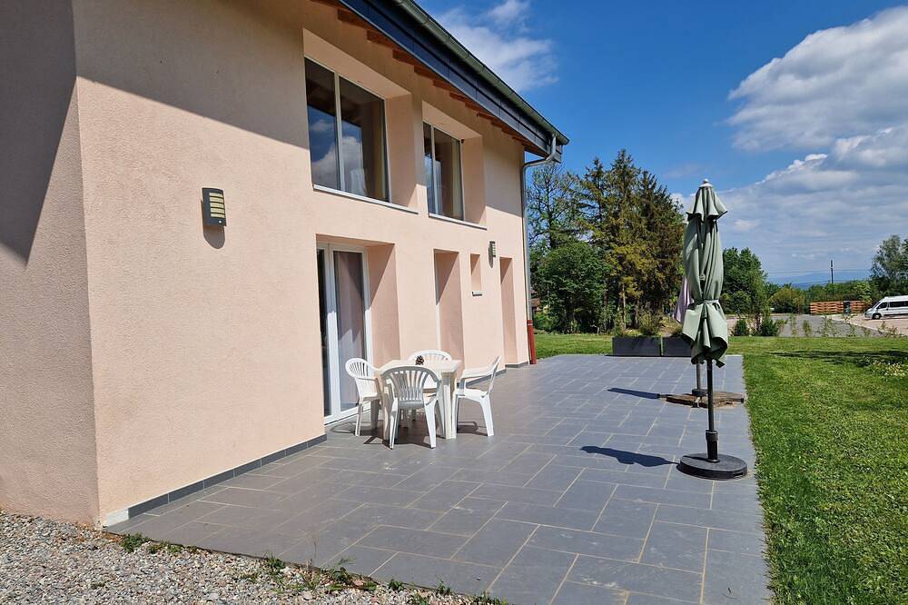 Le Petit Atelier in Excenevex, Thonon-les-Bains region
