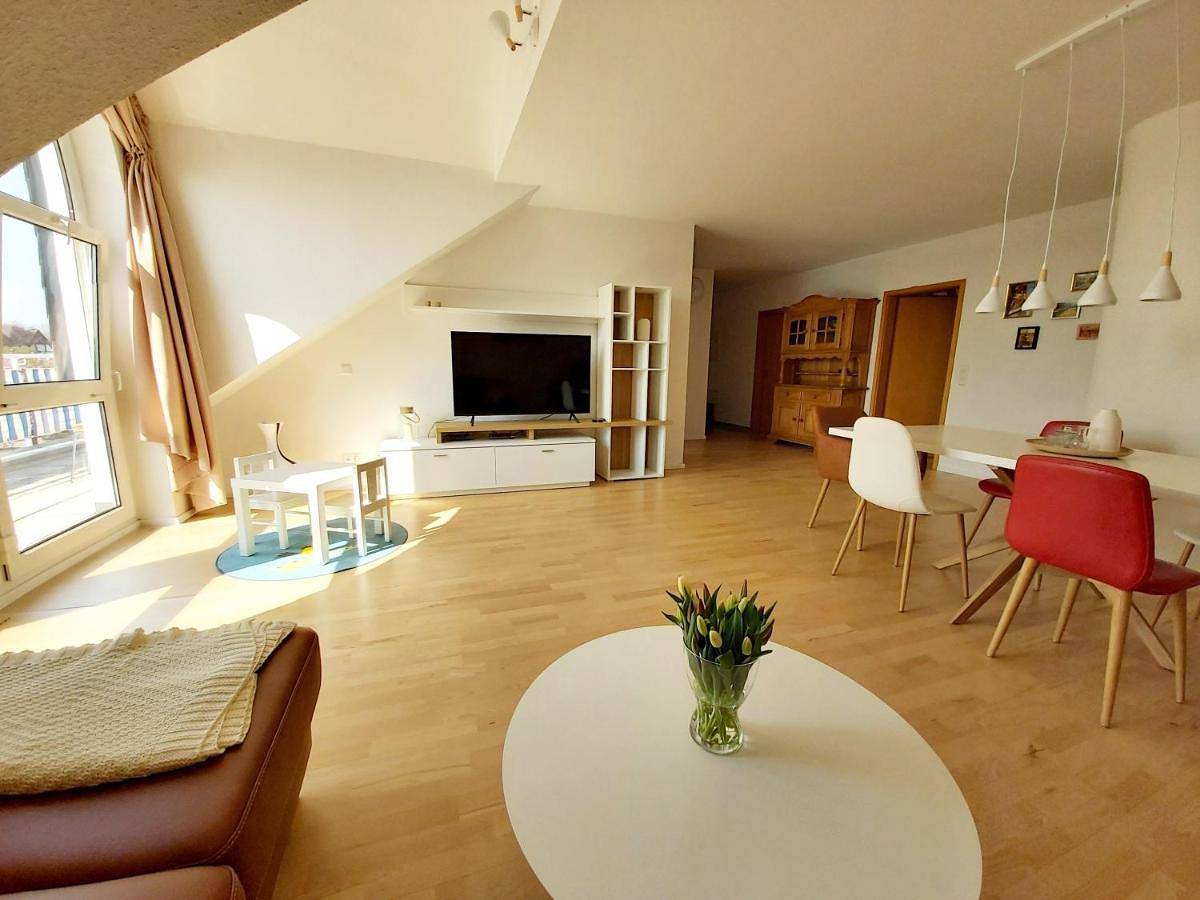 Ganze Wohnung, Tova Cologne in Frechen, Rhein-Erft-Kreis