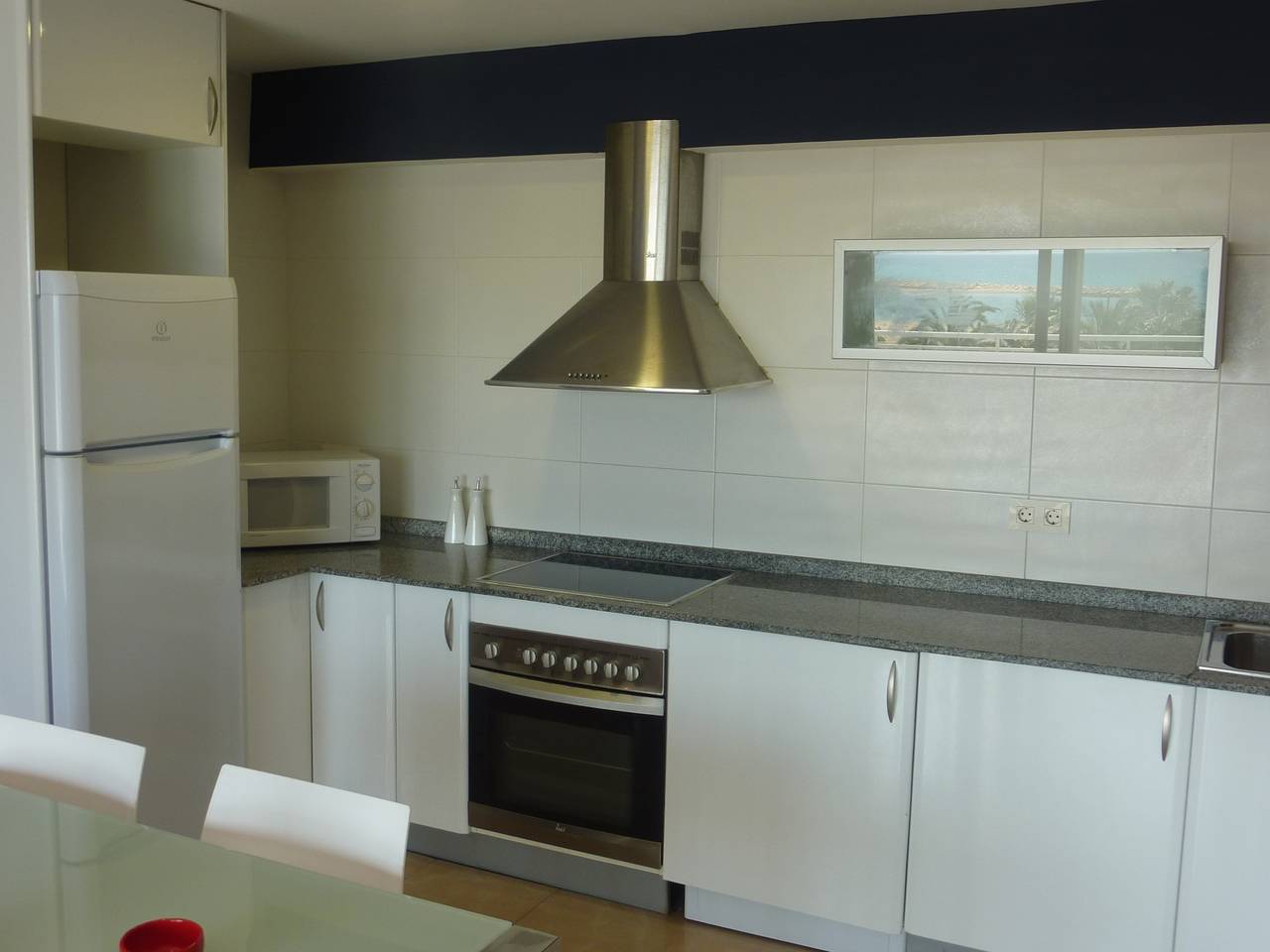 Apartamento entero, Apartamento con vistas al mar, cama doble, aire acondicionado, lavadora y WiFi in Cambrils, Costa Dorada