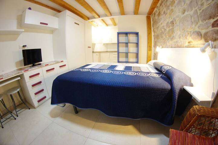 Haus mit Garten für 6/7 Personen (La casa de Consuelo 1) in Viernoles, Torrelavega