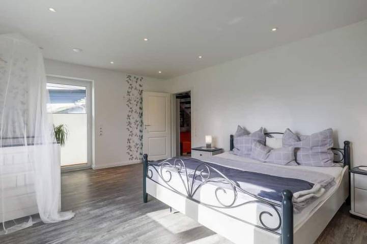 Ferienhaus für 10 Personen, mit Whirlpool und Terrasse sowie Garten in Wanna - 3