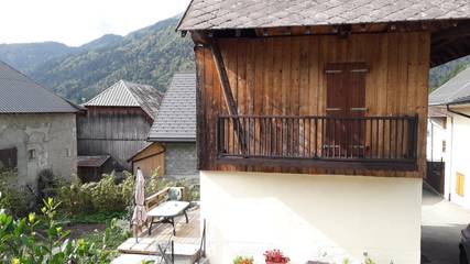 Gîte pour 3 personnes, avec terrasse à La Compôte