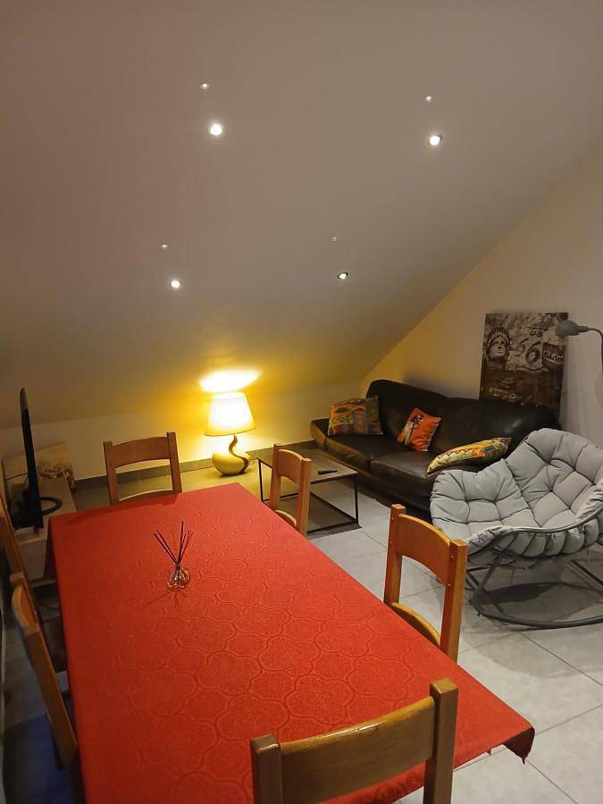 Appartement entier, Three-Bedroom Apartment in Barberaz, Région de Chambéry