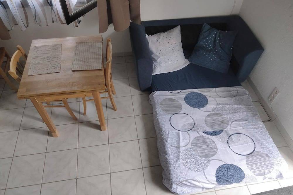 Appartement entier, A 20 min  des Puys et du Zénith ! A 5 min de Riom Proche des axes autoroutiers . in Riom, Parc naturel régional des Volcans d'Auvergne
