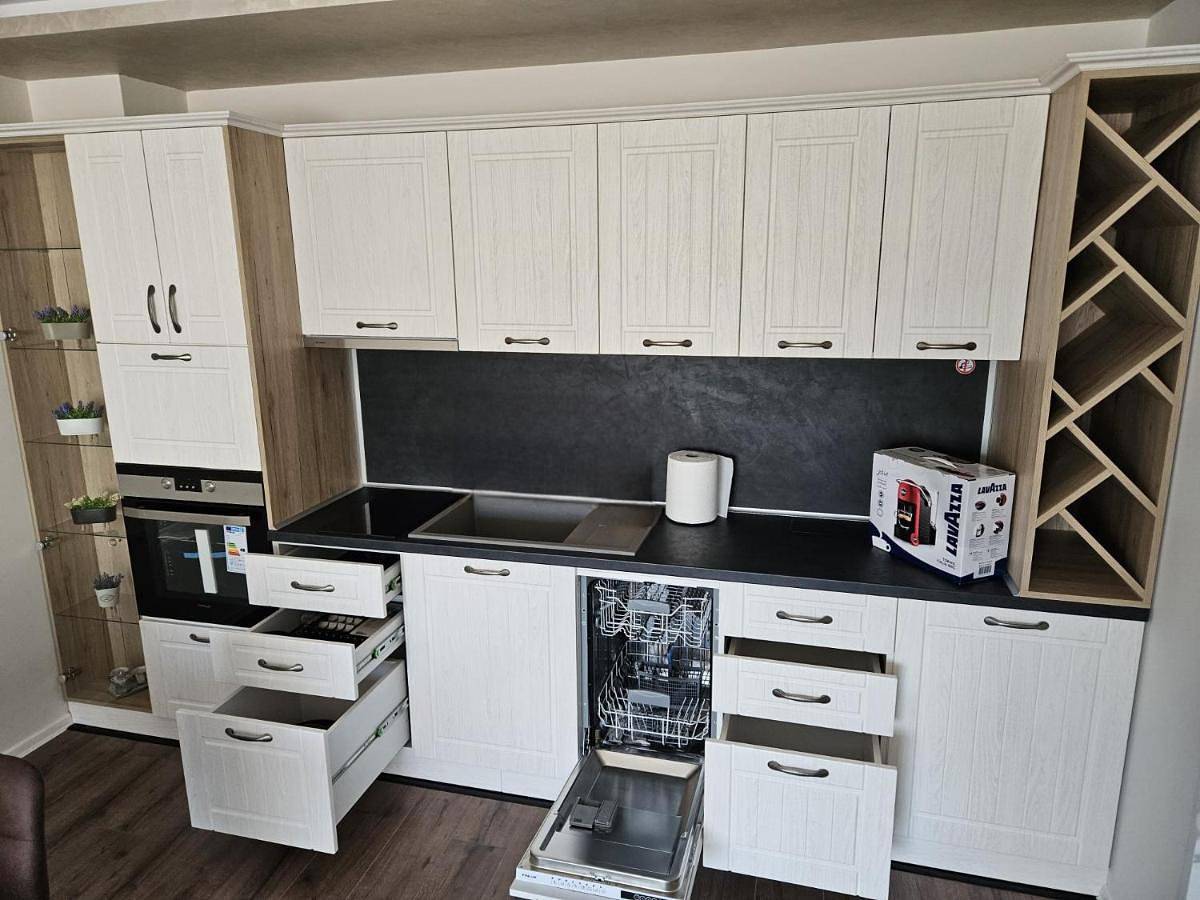 Appartement entier, One-Bedroom Apartment with Balcony in Dobritch, Dobritch (oblast)