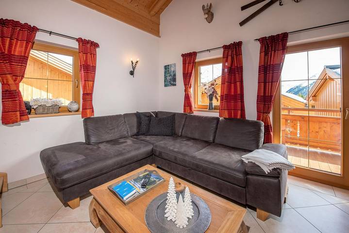 Ferienhaus für 12 Personen, mit Ausblick und Terrasse sowie Garten in Krimml - 4