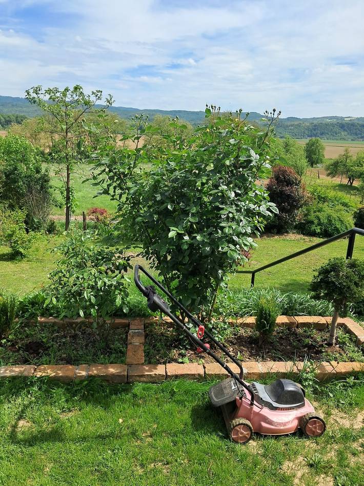 Komfortables Haus mit Terrasse Lipik, Slavonija in Pozega-Slawonien