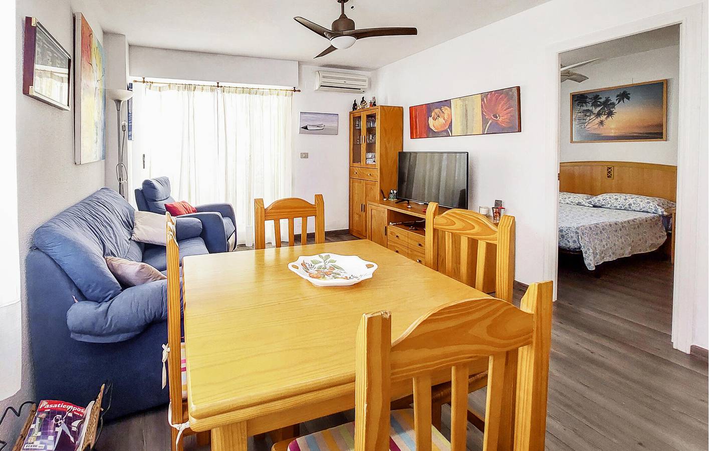 Ganze Ferienwohnung, Modernes Strandapartment mit Pool & Parkplatz - 300m zur Playa Masbó in Moncofa, Costa del Azahar