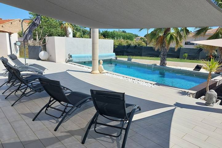 Location de vacances pour 6 personnes, avec Terrasse et Jardin à Saint-Aunès