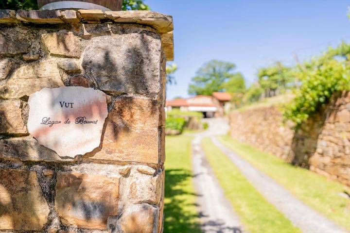 Ferienwohnung für 5 Personen, mit Garten und Ausblick sowie Terrasse - 1