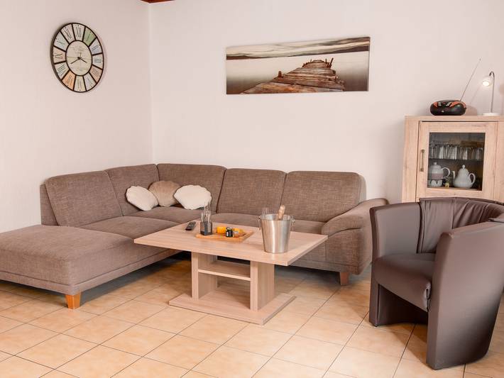 Ferienhaus für 5 Personen, mit Terrasse und Garten in Norddeich - 3