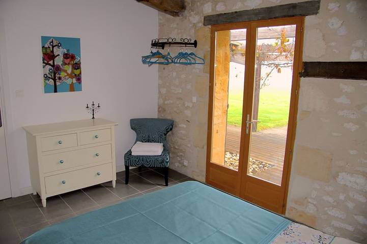 Location de vacances pour 4 personnes, avec jardin et jacuzzi à Saussignac - 3