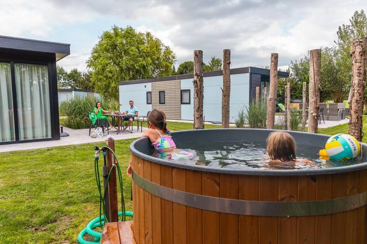 Ferienhaus für 4 Personen, mit Garten