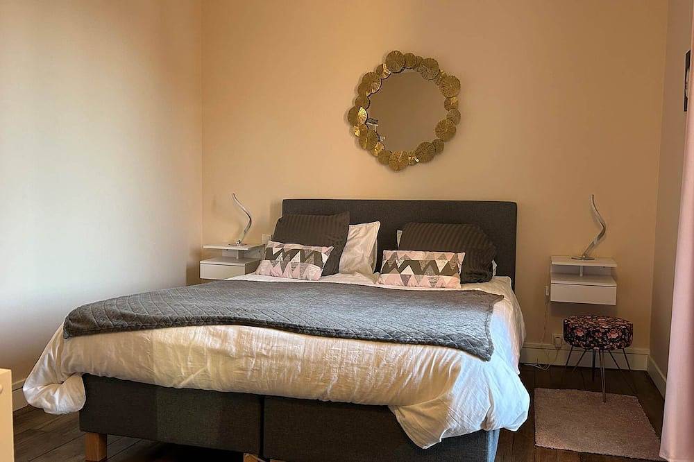 Apartamento entero, Les Monédières au Coeur du Village de Marcillac in Marcillac-la-Croisille, Región de Tulle