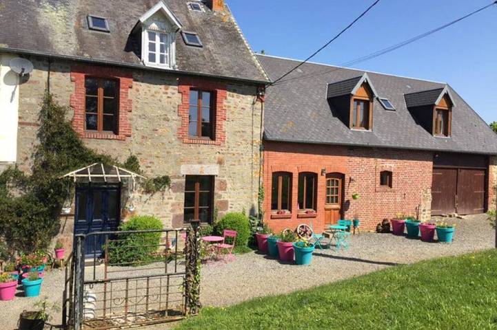 Location de vacances pour 6 personnes dans Percy-en-Normandie