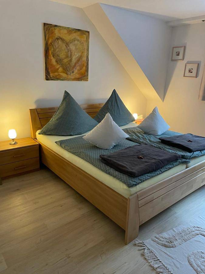 Ferienwohnung für 2 Personen, mit Terrasse und Ausblick - 1