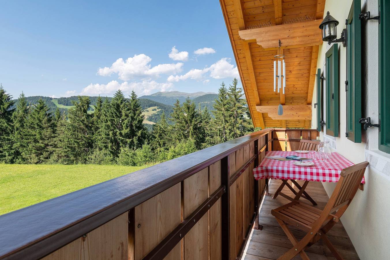 Ganze Wohnung, Ferienwohnung 'Mascheshof' mit Bergblick, Privatem Garten und Wi-Fi in Villnöß, Dolomiti Superski
