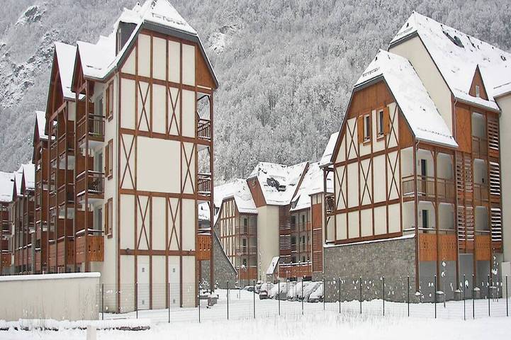 Appartement de vacances pour 6 personnes, avec piscine et terrasse