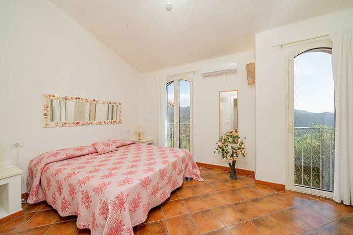 Villa Corallia - Luxusvilla mit herrlichem Blick über die Bucht in Torre delle Stelle, Maracalagonis