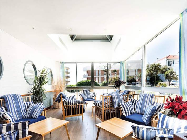 Gîte pour 2 personnes, adapté aux familles dans Plage de la côte des Basques - 2