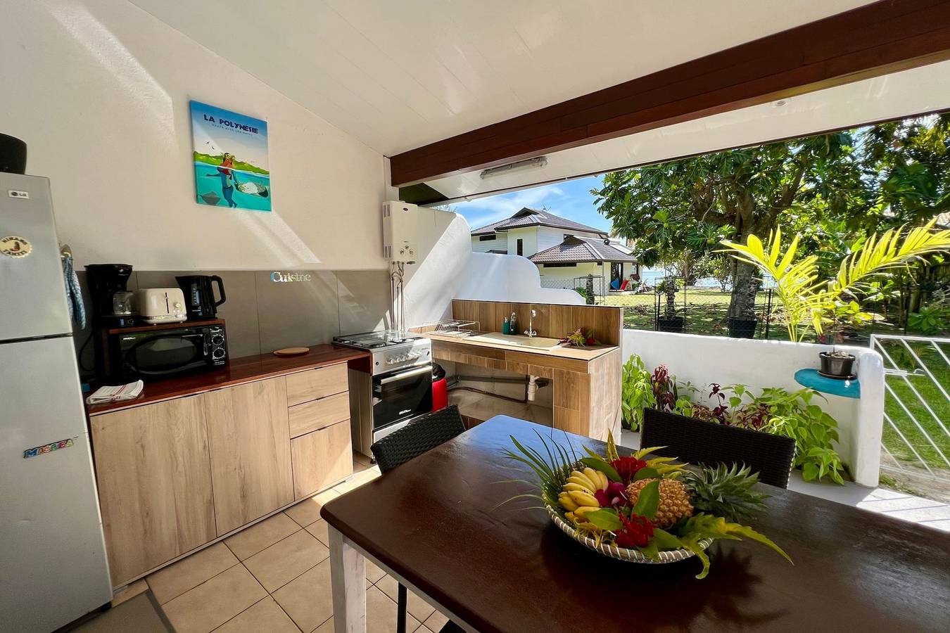 Entire studio, Fare Tokatea in Varari, Haapiti in Windward Islands