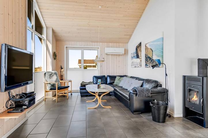 Ferienhaus für 6 Personen, mit Sauna und Whirlpool sowie Terrasse in Klitmøller - 2