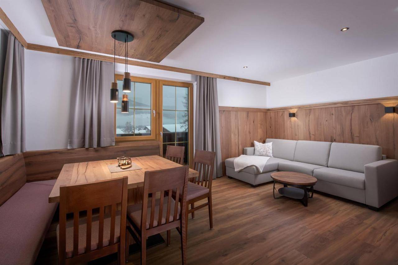 Three-Bedroom Apartment with Shower in Westendorf (Tirol), Kaisergebirge