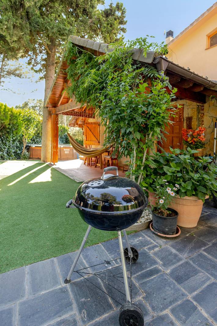 Cabaña rurale 'La Casita de la Font del Bosc' con Spa – Intera casa accogliente in Mediona, Barcellona entroterra