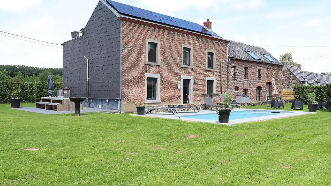 Ferienhaus für 10 Personen (300 m²) in Gesves in Gesves, Région de Namur