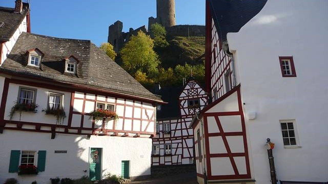 Ganze Ferienwohnung, Ferienwohnung für 2 Personen (58 m²) in Monreal in Monreal, Osteifel