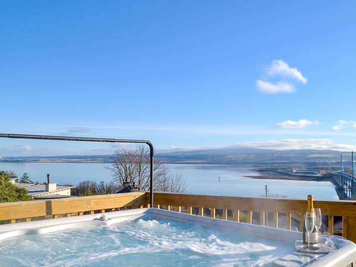 Holiday rental for 10 people, with Balcony in Moray Firth