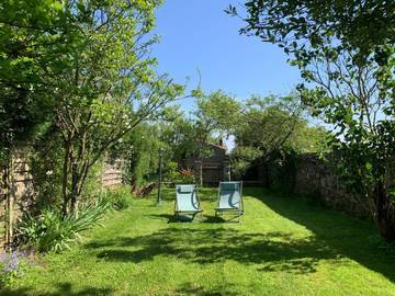 Location de vacances pour 8 personnes, avec jardin à Frossay