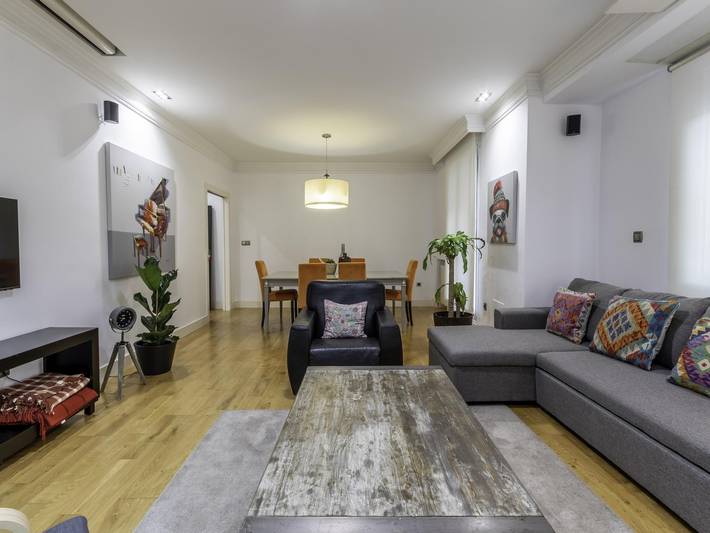Apartamento de vacaciones para 6 personas, con balcón en Bilbao