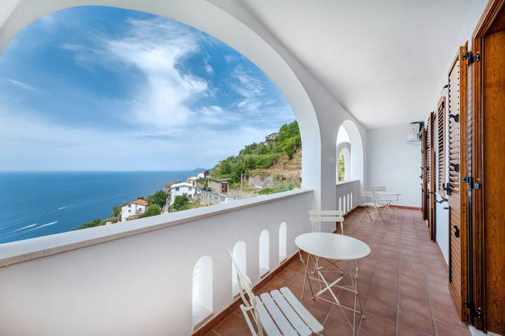 Villa Rosy by Wonder Tour in Tovere, Amalfi
