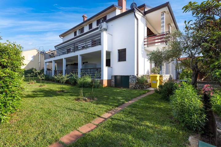 Ferienwohnung für 3 Personen, mit Terrasse und Garten in Poreč - 4