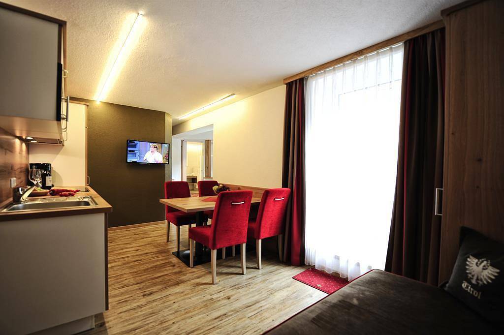 Ganze Ferienwohnung, Almrausch in Ischgl, Verwall