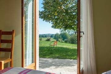 Gîte pour 15 Personnes dans Luzy, Parc naturel régional du Morvan, Photo 1